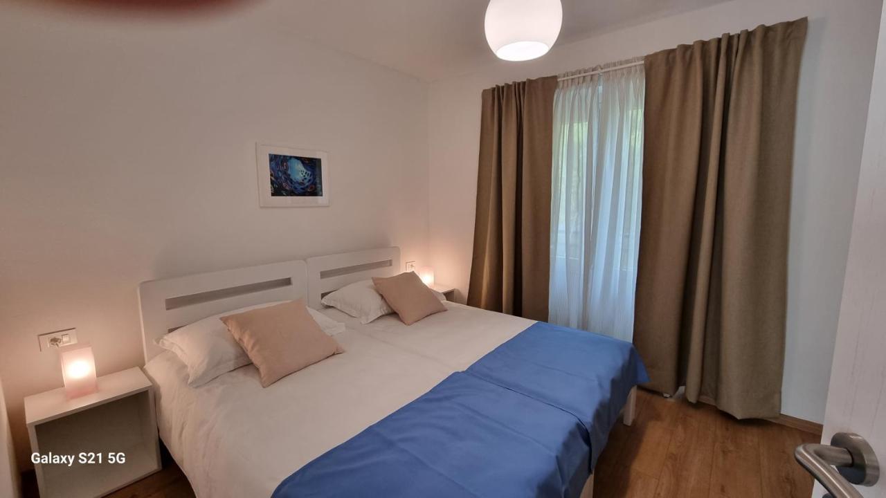 Apartment Rivarela Blu - Newly Renovated And Top Location Near Sea Novigrad Istria Buitenkant foto