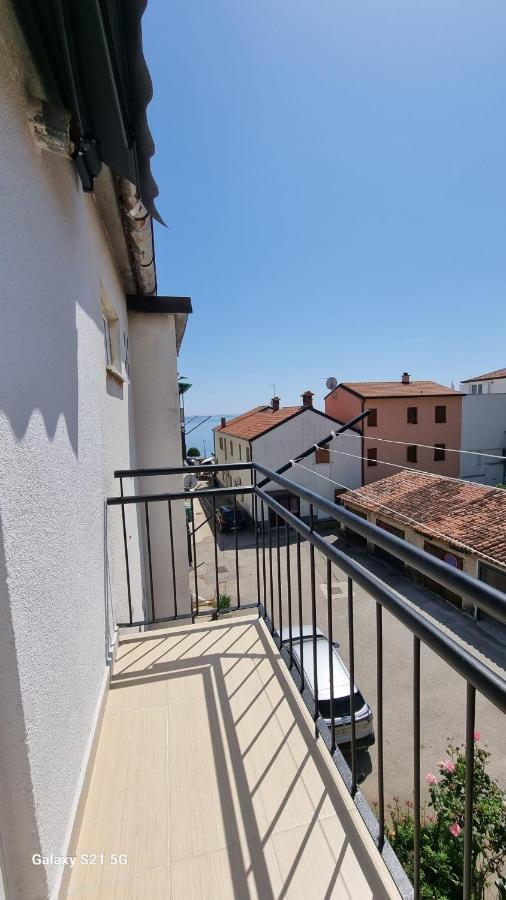 Apartment Rivarela Blu - Newly Renovated And Top Location Near Sea Novigrad Istria Buitenkant foto