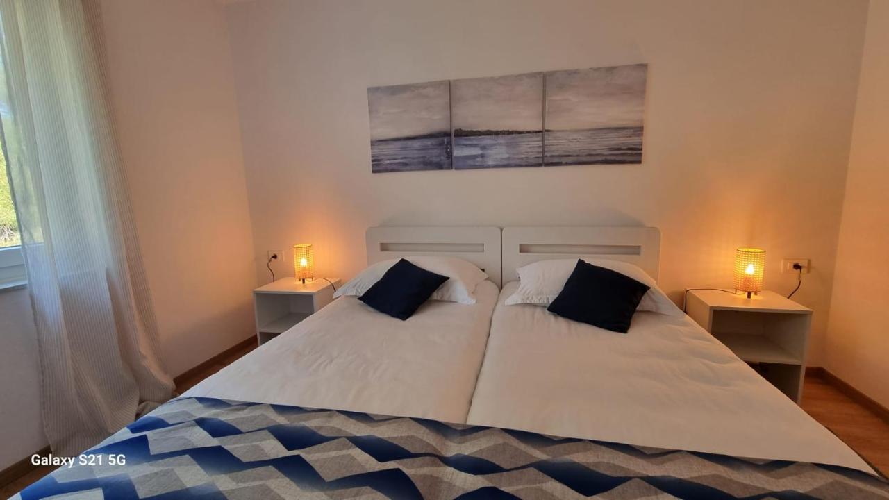 Apartment Rivarela Blu - Newly Renovated And Top Location Near Sea Novigrad Istria Buitenkant foto