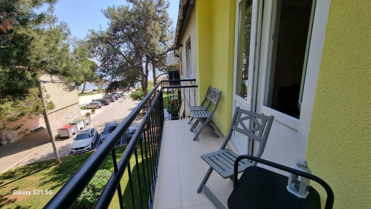 Apartment Rivarela Blu - Newly Renovated And Top Location Near Sea Novigrad Istria Buitenkant foto