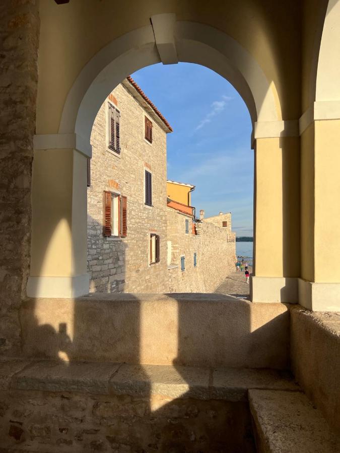 Apartment Rivarela Blu - Newly Renovated And Top Location Near Sea Novigrad Istria Buitenkant foto