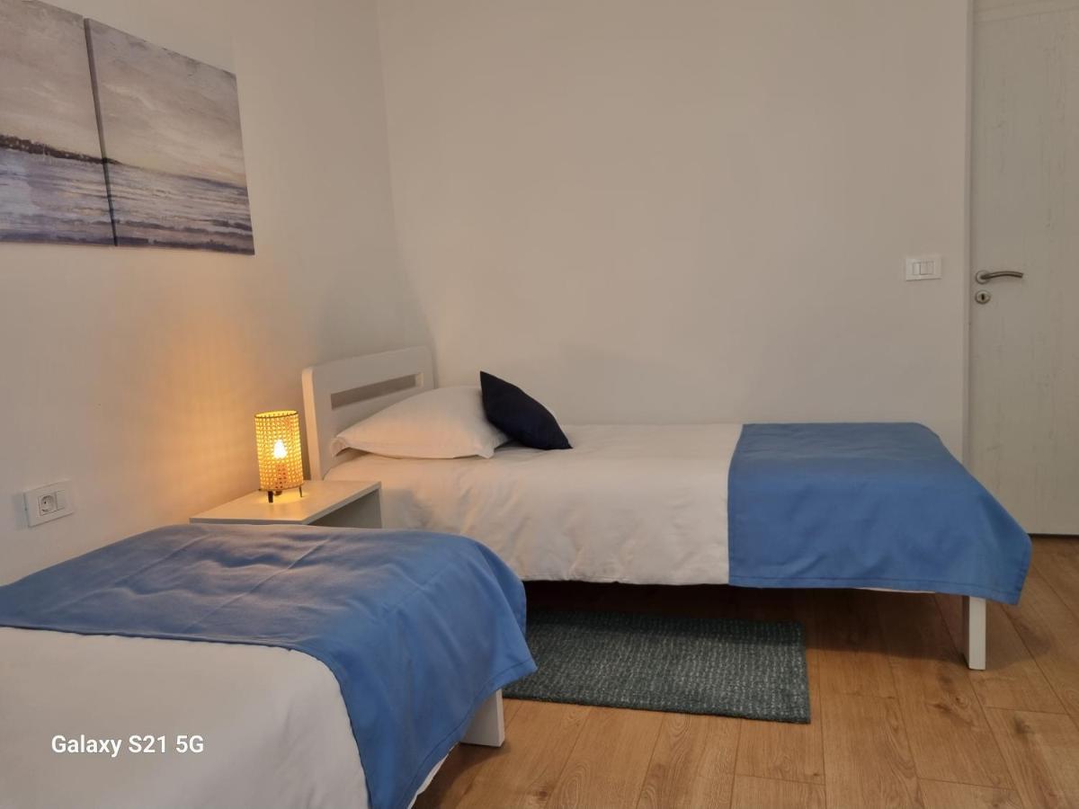 Apartment Rivarela Blu - Newly Renovated And Top Location Near Sea Novigrad Istria Buitenkant foto