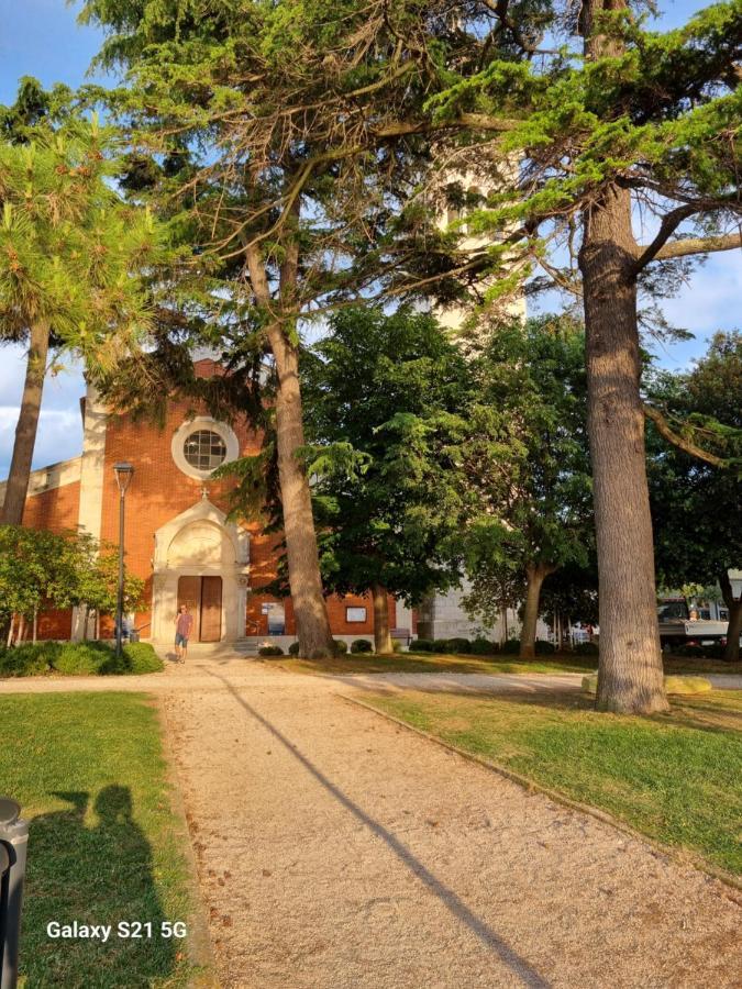Apartment Rivarela Blu - Newly Renovated And Top Location Near Sea Novigrad Istria Buitenkant foto